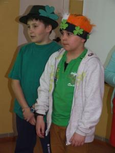 09.jpg