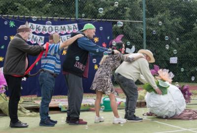 fota44.jpg